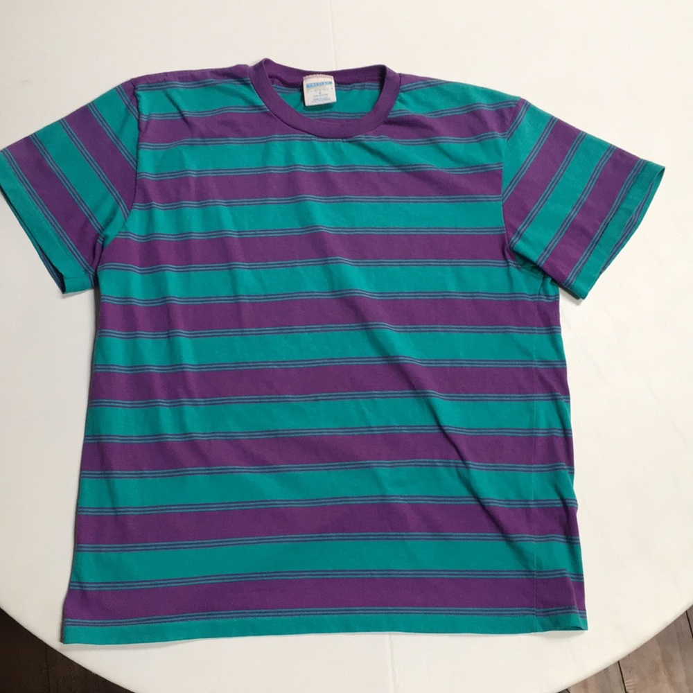 Single stitched aqua berry shirt